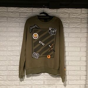 WT02 Graphic Crewneck Patches Green Sweatshirt Men’s Large